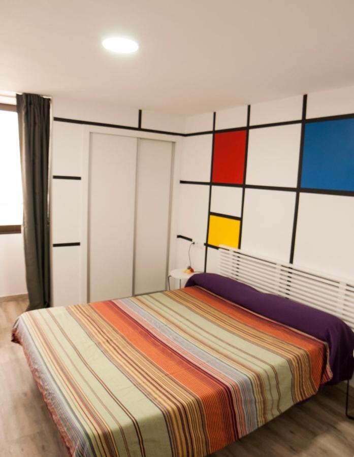 Apartamentos La Nogalera ตอร์เรโมลิโนส ภายนอก รูปภาพ