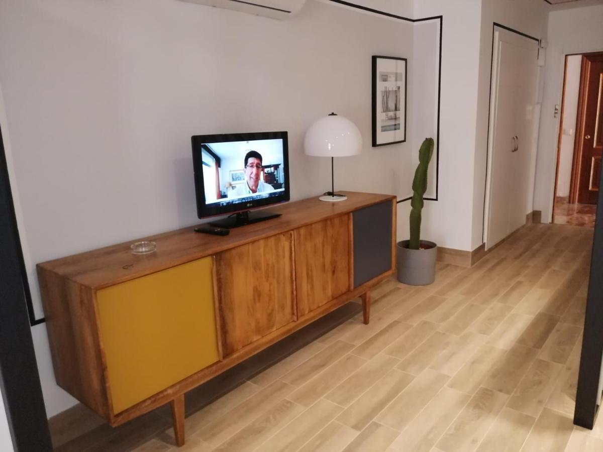 Apartamentos La Nogalera ตอร์เรโมลิโนส ภายนอก รูปภาพ