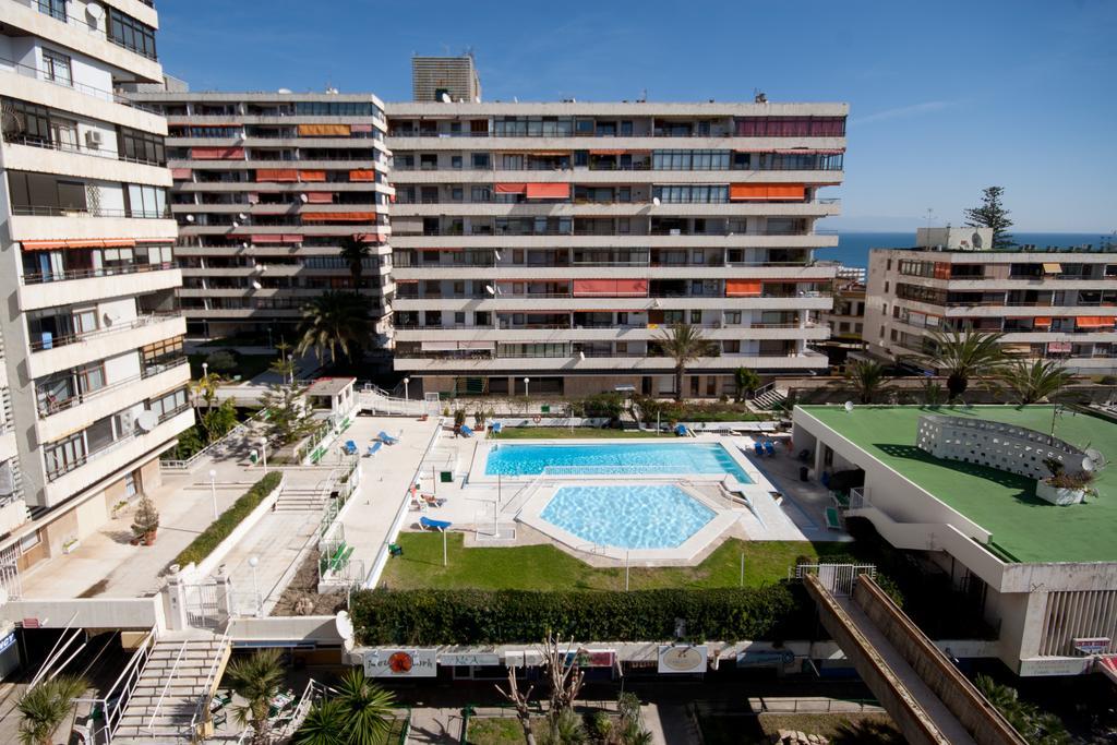 Apartamentos La Nogalera ตอร์เรโมลิโนส ภายนอก รูปภาพ
