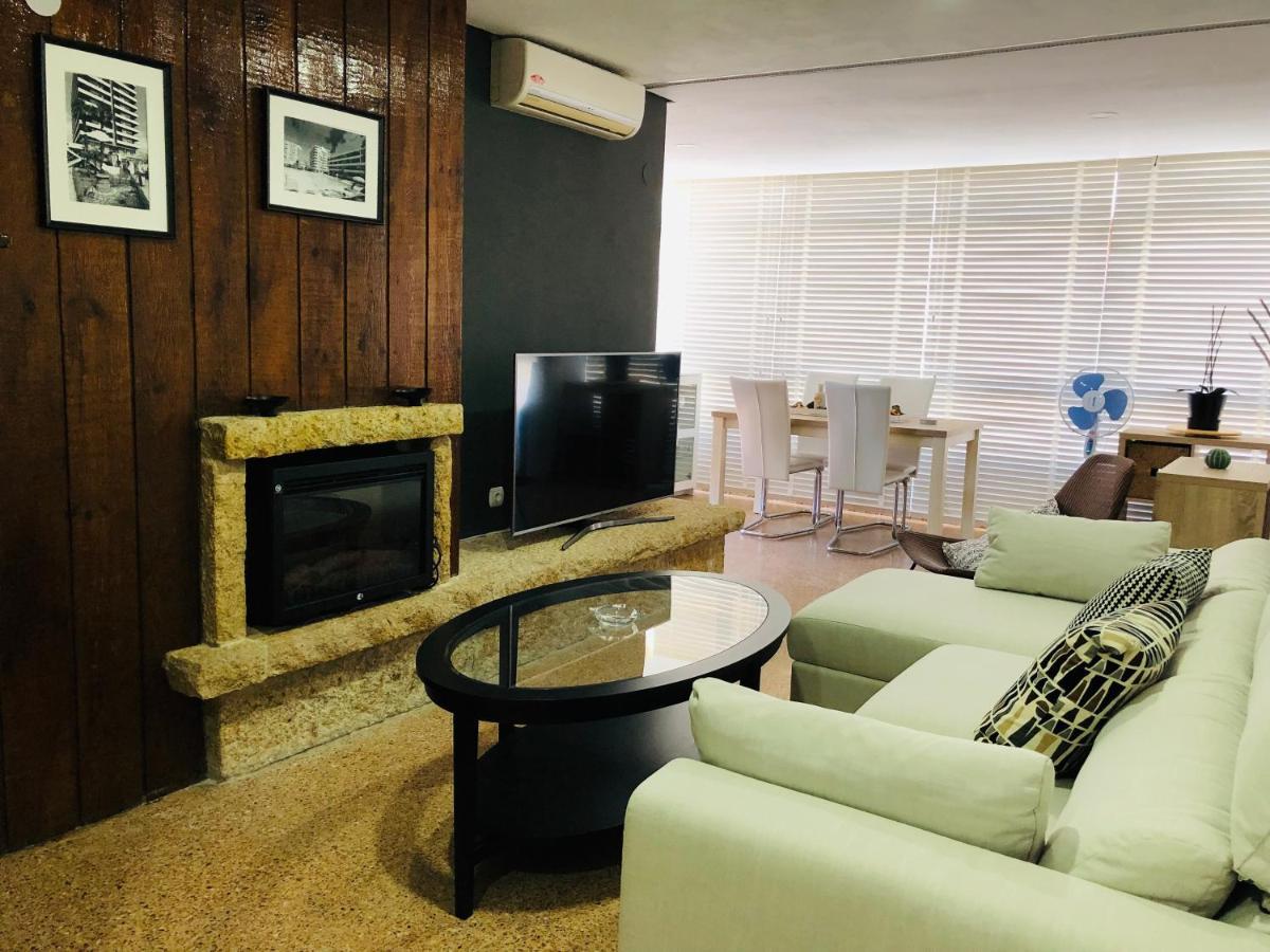 Apartamentos La Nogalera ตอร์เรโมลิโนส ภายนอก รูปภาพ