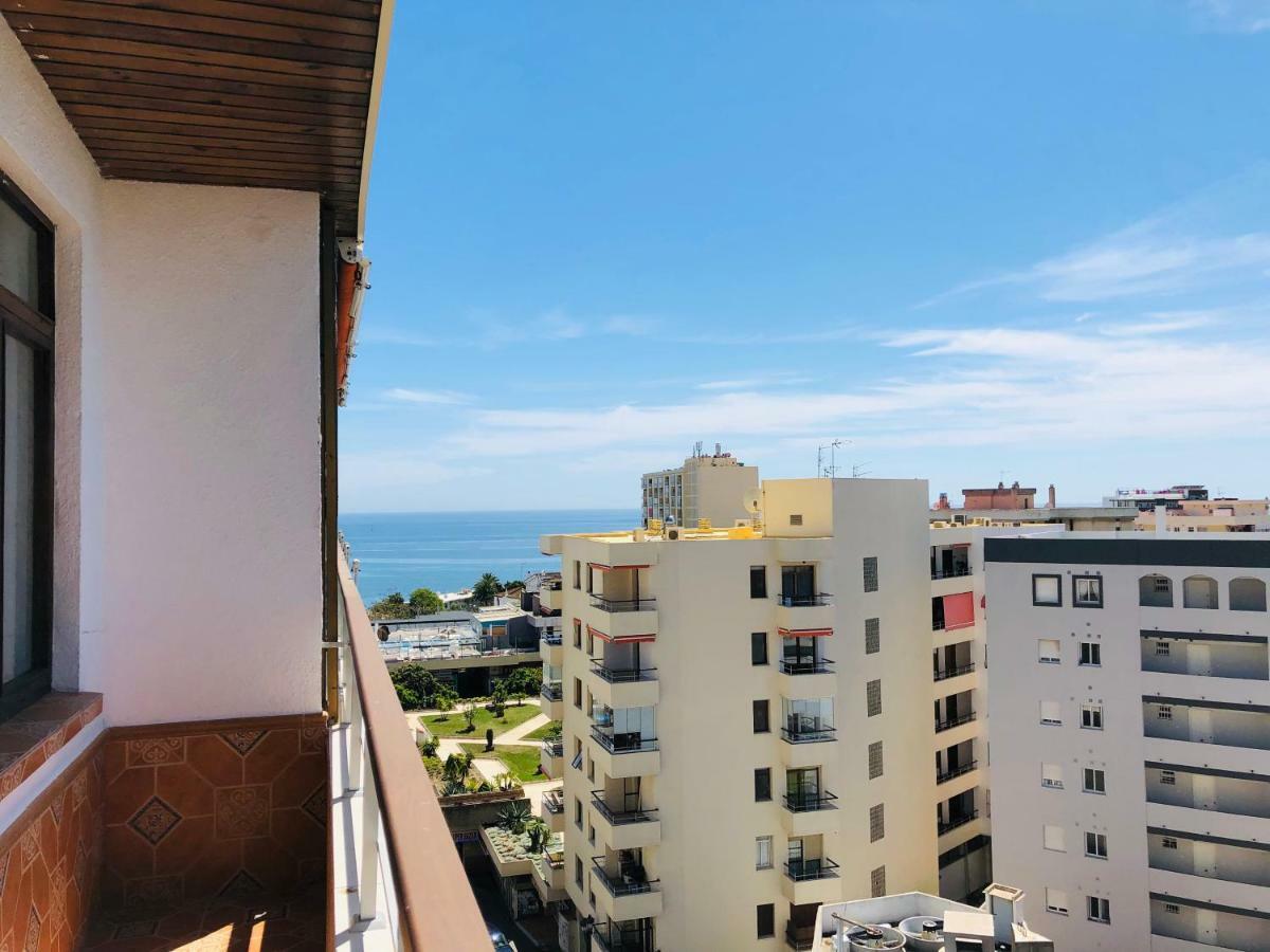 Apartamentos La Nogalera ตอร์เรโมลิโนส ภายนอก รูปภาพ