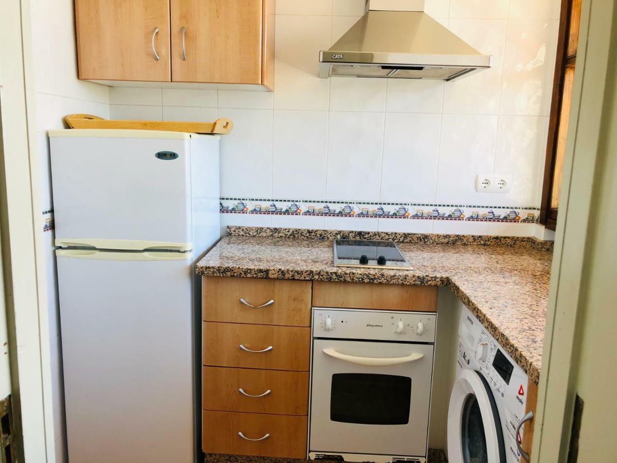 Apartamentos La Nogalera ตอร์เรโมลิโนส ภายนอก รูปภาพ